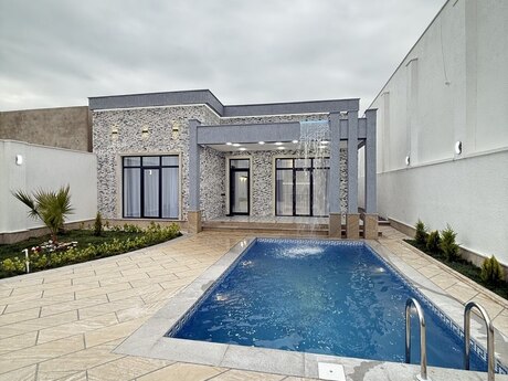 4 otaqlı həyət evi/bağ evi - Şüvəlan q. - 160 m²