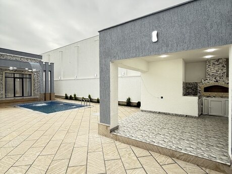 4 otaqlı həyət evi/bağ evi - Şüvəlan q. - 160 m²