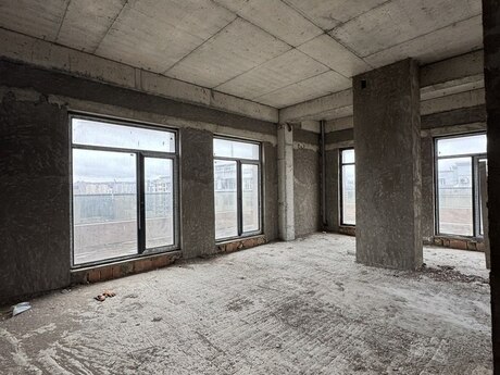 4 otaqlı yeni tikili - Nəsimi r. - 190 m²