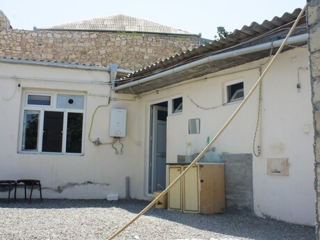 5 otaqlı həyət evi/bağ evi - Gəncə - 155.9 m²