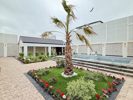 4 otaqlı həyət evi/bağ evi - Mərdəkan q. - 200 m²
