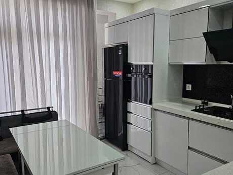 Kirayə 3 otaqlı mənzil, 106 m², Grand Hayat: 1 300 ₼/ay 3