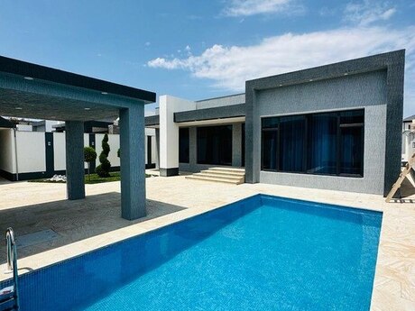 4 otaqlı həyət evi/bağ evi - Buzovna q. - 240 m²
