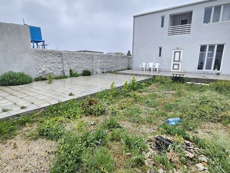 4 otaqlı həyət evi/bağ evi - Şüvəlan q. - 150 m²