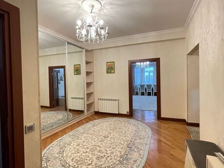 3 otaqlı mənzil, 140 m², Elmlər Akademiyası: 350 000 ₼ 2