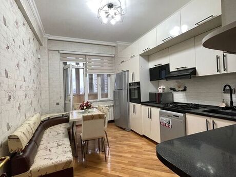 3 otaqlı mənzil, 140 m², Elmlər Akademiyası: 350 000 ₼ 3