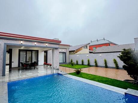 4 otaqlı həyət evi/bağ evi - Mərdəkan q. - 200 m²