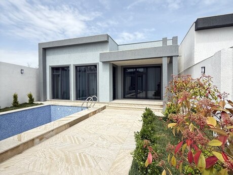 4 otaqlı həyət evi/bağ evi - Şüvəlan q. - 160 m²