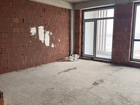 3-комн. новостройка - м. Нариман Нариманов - 107 м²