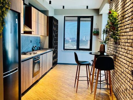 3 otaqlı yeni tikili - Novxanı q. - 150 m²