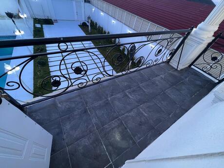 House with Garden, Villa For Rent