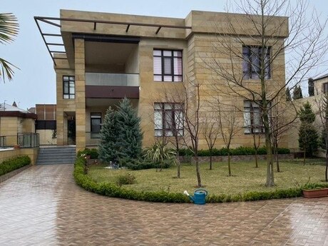 6 otaqlı həyət evi/bağ evi - Bilgəh q. - 400 m²