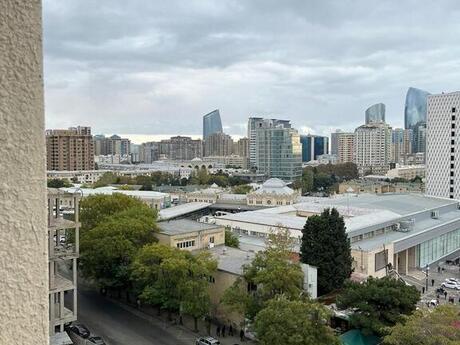4-room apartment, 189 m², 28 May: 650 000 ₼ 4