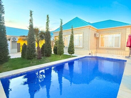 5 otaqlı həyət evi/bağ evi - Mərdəkan q. - 300 m²