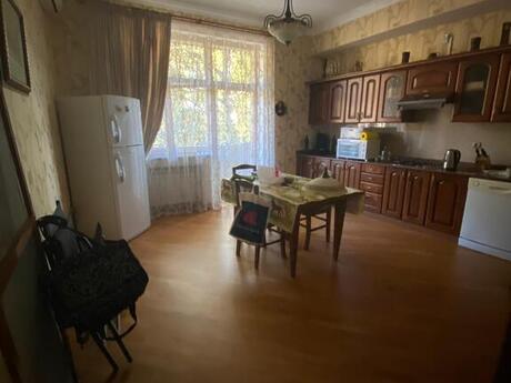 3 otaqlı yeni tikili - Sahil m. - 165 m²