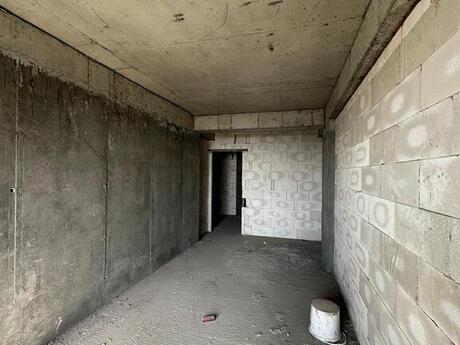 4 otaqlı yeni tikili - Xətai r. - 140 m²