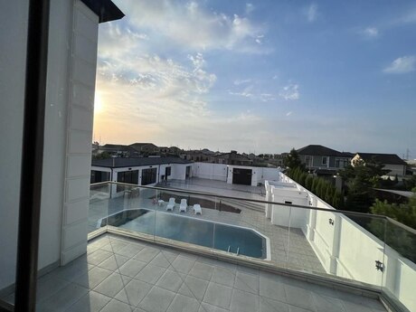 5 otaqlı həyət evi/bağ evi - Şüvəlan q. - 400 m²
