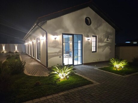 5 otaqlı həyət evi/bağ evi - Nardaran q. - 400 m²