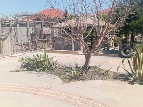 2 otaqlı həyət evi/bağ evi - Kürdəxanı q. - 55 m²