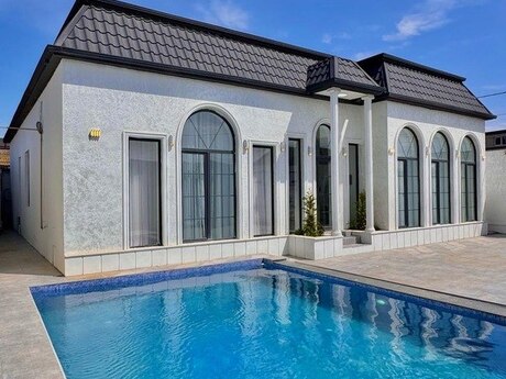 5 otaqlı həyət evi/bağ evi - Şüvəlan q. - 175 m²
