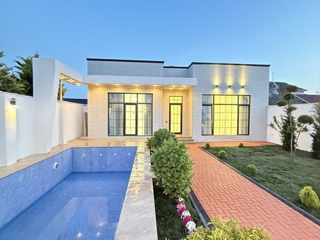 4 otaqlı həyət evi/bağ evi - Şüvəlan q. - 165 m²