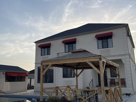 6-комн. дом/дача - пос. Мардакан - 400 м²