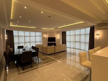 4 otaqlı yeni tikili - Nəsimi r. - 240 m²