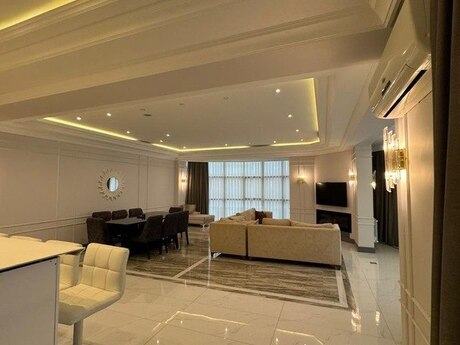 Kirayə 4 otaqlı mənzil, 250 m², Nəsimi: 2 100 ₼/ay 4