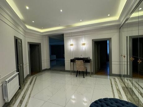 4 otaqlı yeni tikili - Nəsimi r. - 240 m²