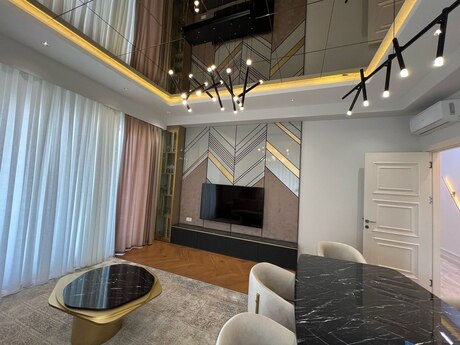 3 otaqlı yeni tikili - Ağ şəhər q. - 120 m²