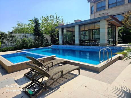 5 otaqlı həyət evi/bağ evi - Nardaran q. - 550 m²