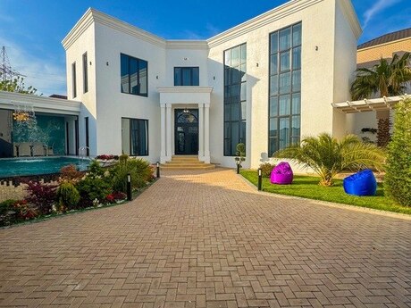 5 otaqlı həyət evi/bağ evi - Mərdəkan q. - 220 m²