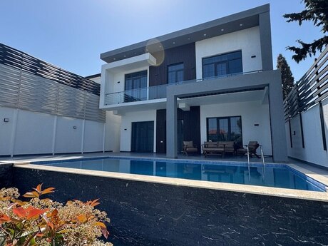 5 otaqlı həyət evi/bağ evi - Mərdəkan q. - 250 m²
