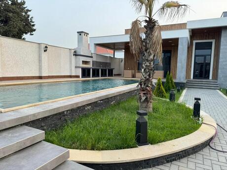 5 otaqlı həyət evi/bağ evi - Mərdəkan q. - 260 m²