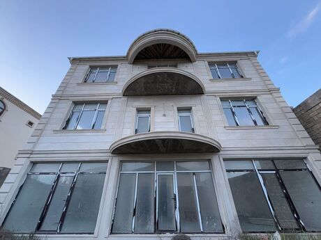 Elan №5147143 - Bakı, Badamdar q., 7 otaqlı, 550 m²