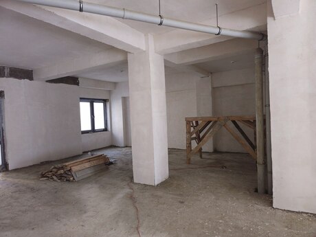 Obyekt - Ağ şəhər q. - 400 m²