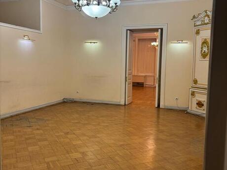 Obyekt - İçəri Şəhər m. - 362 m²