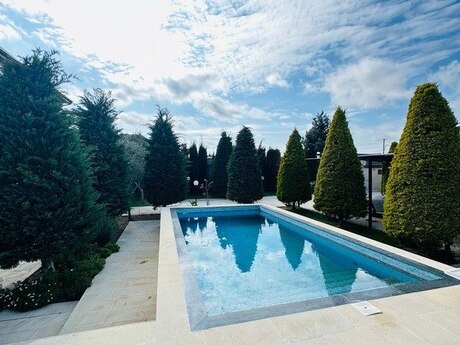 6 otaqlı həyət evi/bağ evi - Bilgəh q. - 400 m²