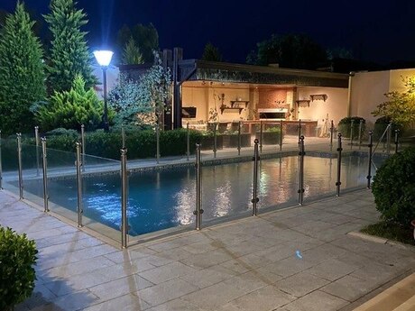 6 otaqlı həyət evi/bağ evi - Şüvəlan q. - 450 m²