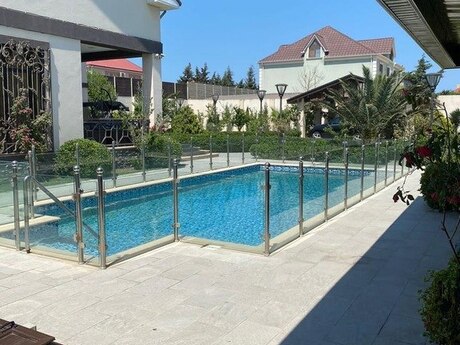 6 otaqlı həyət evi/bağ evi - Şüvəlan q. - 450 m²