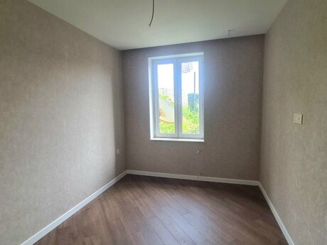3-комн. вторичка - м. Низами - 80 м²
