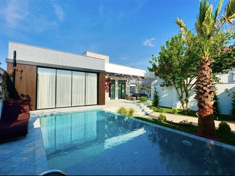 4 otaqlı həyət evi/bağ evi - Mərdəkan q. - 180 m²