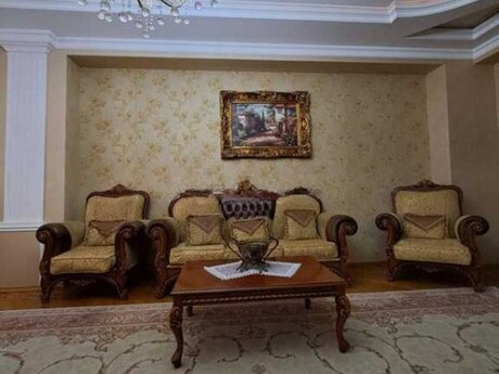 4 otaqlı yeni tikili - Nəsimi r. - 204 m²