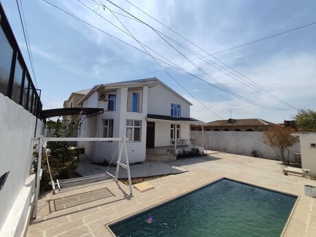 5 otaqlı həyət evi/bağ evi - Pirşağı q. - 300 m²