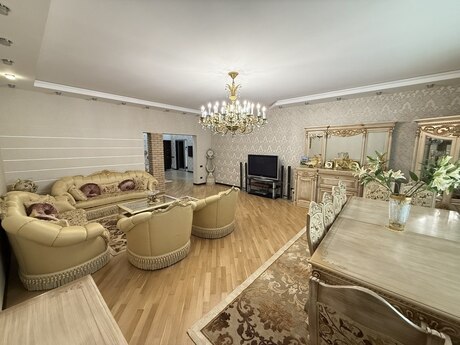 4 otaqlı yeni tikili - Gənclik m. - 221 m²