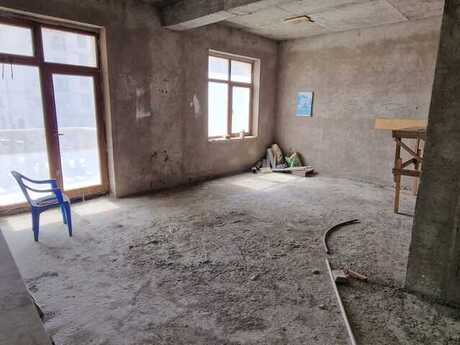 Obyekt - Şah İsmayıl Xətai m. - 1000 m²