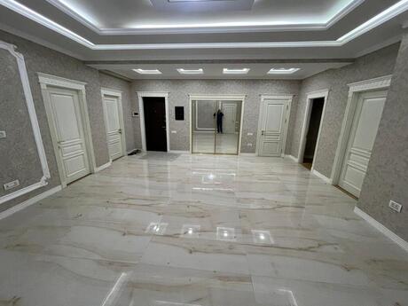4-комн. новостройка - Насиминский  р. - 240 м²