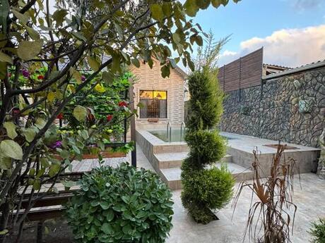 3 otaqlı həyət evi/bağ evi - Şağan q. - 170 m²