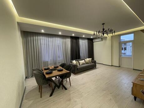 3 otaqlı yeni tikili - Elmlər Akademiyası m. - 130 m²