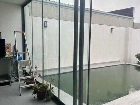 4 otaqlı həyət evi/bağ evi - Mərdəkan q. - 200 m²